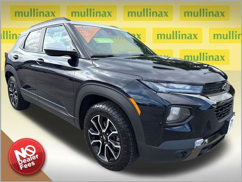 Used 2021 Chevrolet TrailBlazer ACTIV w/ Convenience Package image 1