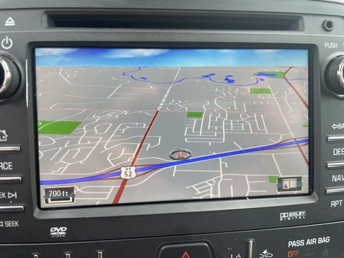 Used 2015 GMC Acadia SLT w/ Technology Package AWD/4WD image 21