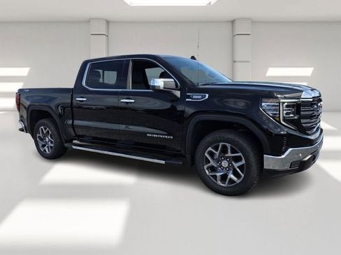 New 2026 GMC Sierra 1500 SLT w/ SLT Premium Plus Package AWD/4WD image 7