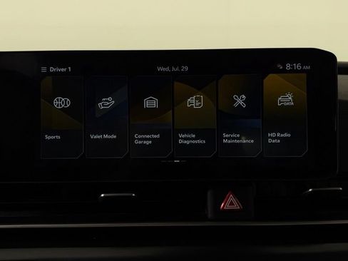 Used 2025 Kia Carnival FWD image 22