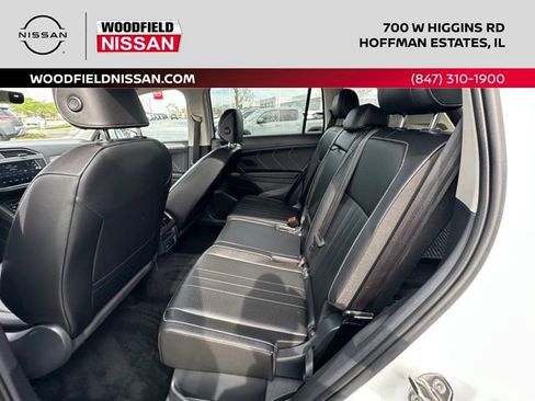 Used 2022 Volkswagen Tiguan SE image 28