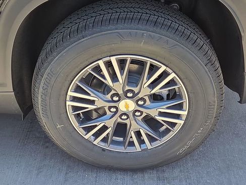 New 2026 Chevrolet Traverse LT FWD image 6