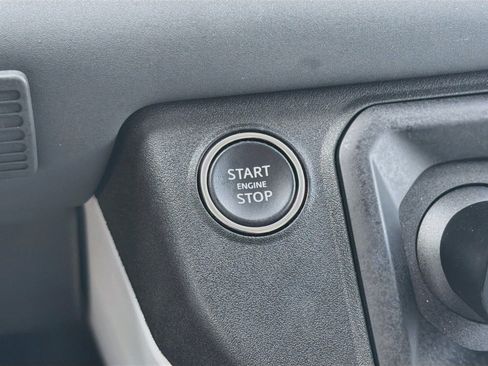 Used 2025 Land Rover Defender 110 S AWD/4WD image 36