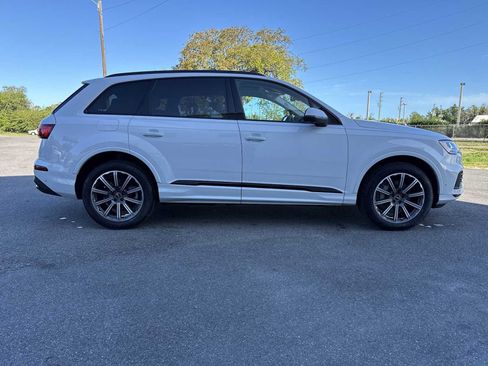 Used 2023 Audi Q7 2.0T Premium Plus w/ Premium Plus Package AWD/4WD image 9