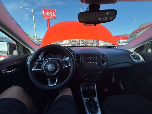 Used 2020 Jeep Compass Sport w/ Tech Group FWD image 20