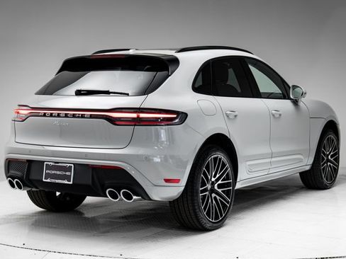 New 2026 Porsche Macan AWD/4WD image 35