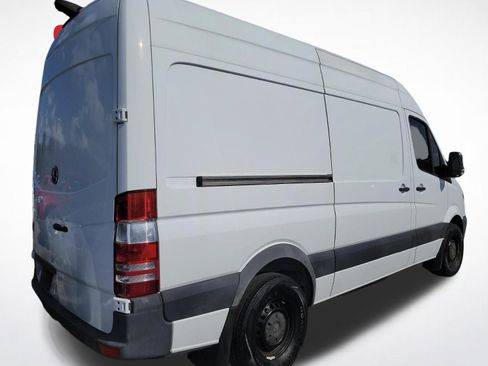 Used 2017 Mercedes-Benz Sprinter 144 Cargo image 4