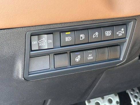 New 2026 Toyota Tundra 1794 Edition w/ TRD Off-Road Package AWD/4WD image 23
