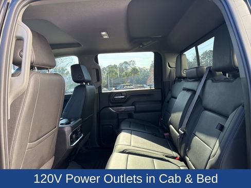 Used 2021 Chevrolet Silverado 2500 LTZ w/ LTZ Convenience Package image 13