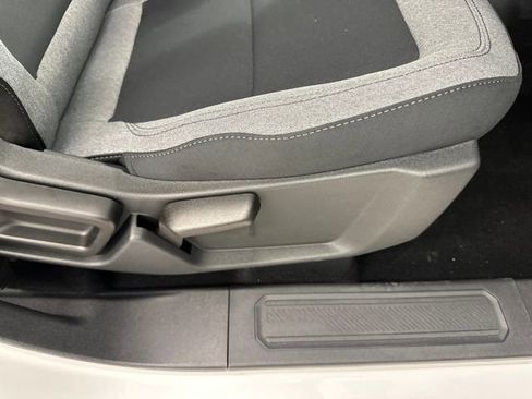 New 2025 Ford Bronco 4-Door image 9