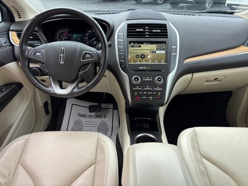 Used 2016 Lincoln MKC Select w/ Select Plus Package FWD image 27