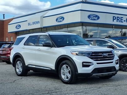 Certified 2024 Ford Explorer XLT w/ Equipment Group 202A