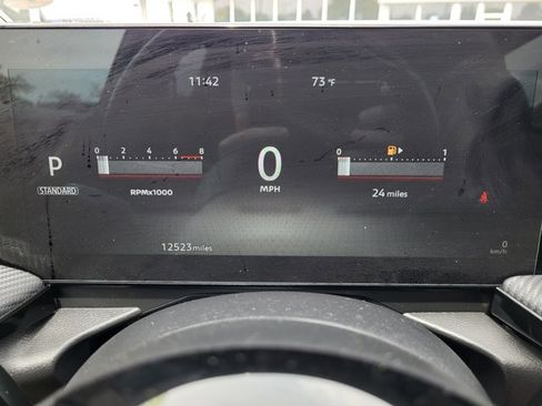 Certified 2025 Nissan Kicks SR AWD/4WD image 11