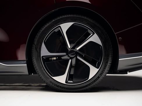 Used 2023 Lucid Air Touring AWD/4WD image 22