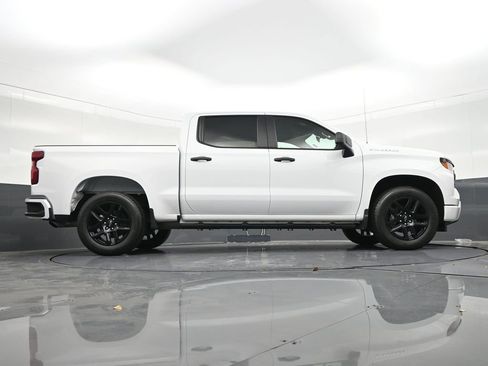 Used 2024 Chevrolet Silverado 1500 Custom image 30
