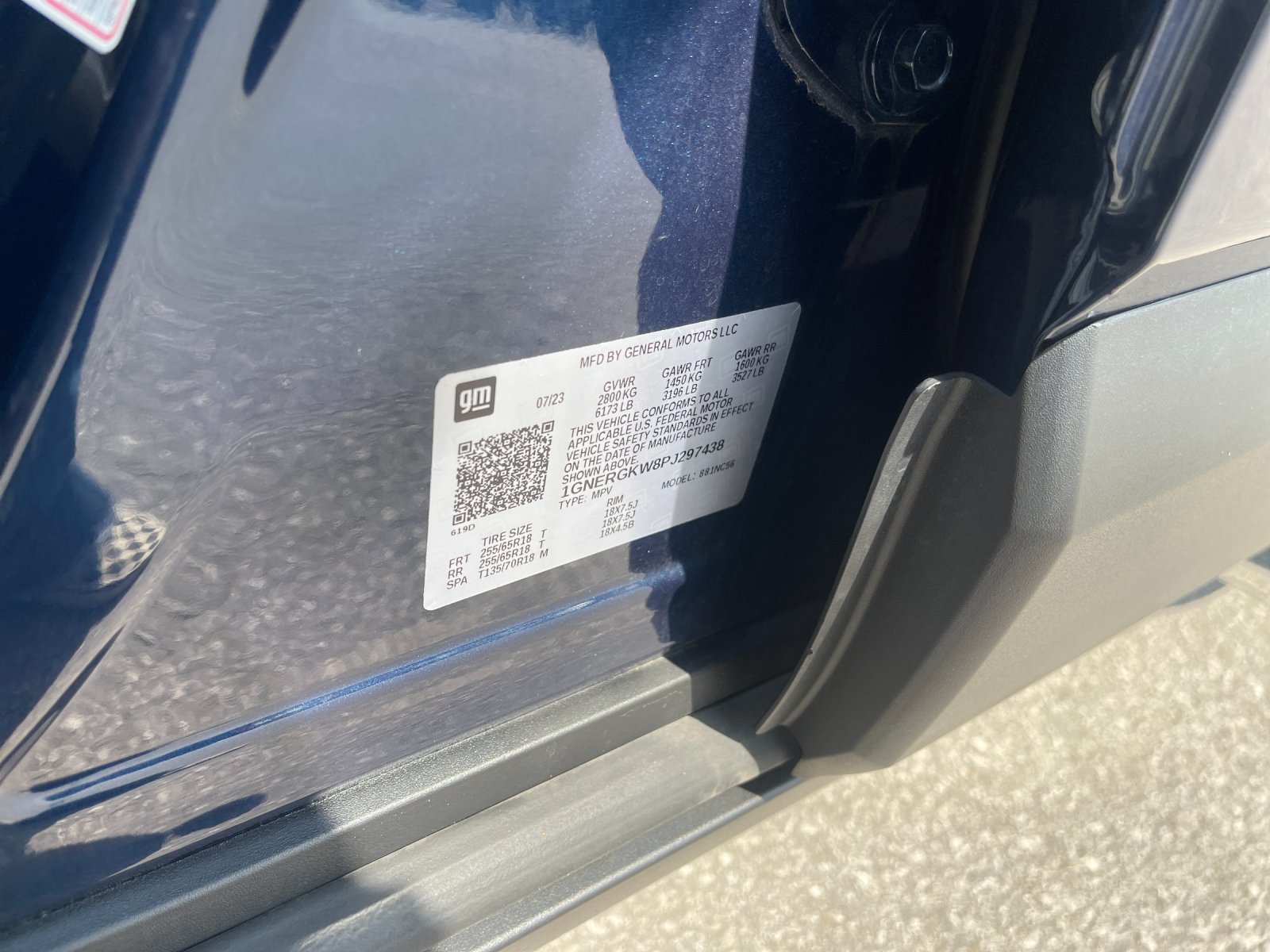 Used 2023 Chevrolet Traverse LT FWD image 33