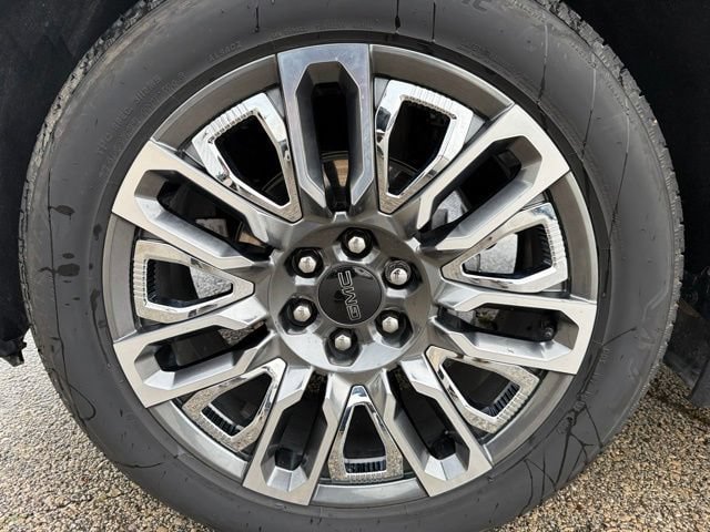 Used 2026 GMC Sierra 1500 Denali Ultimate AWD/4WD image 10