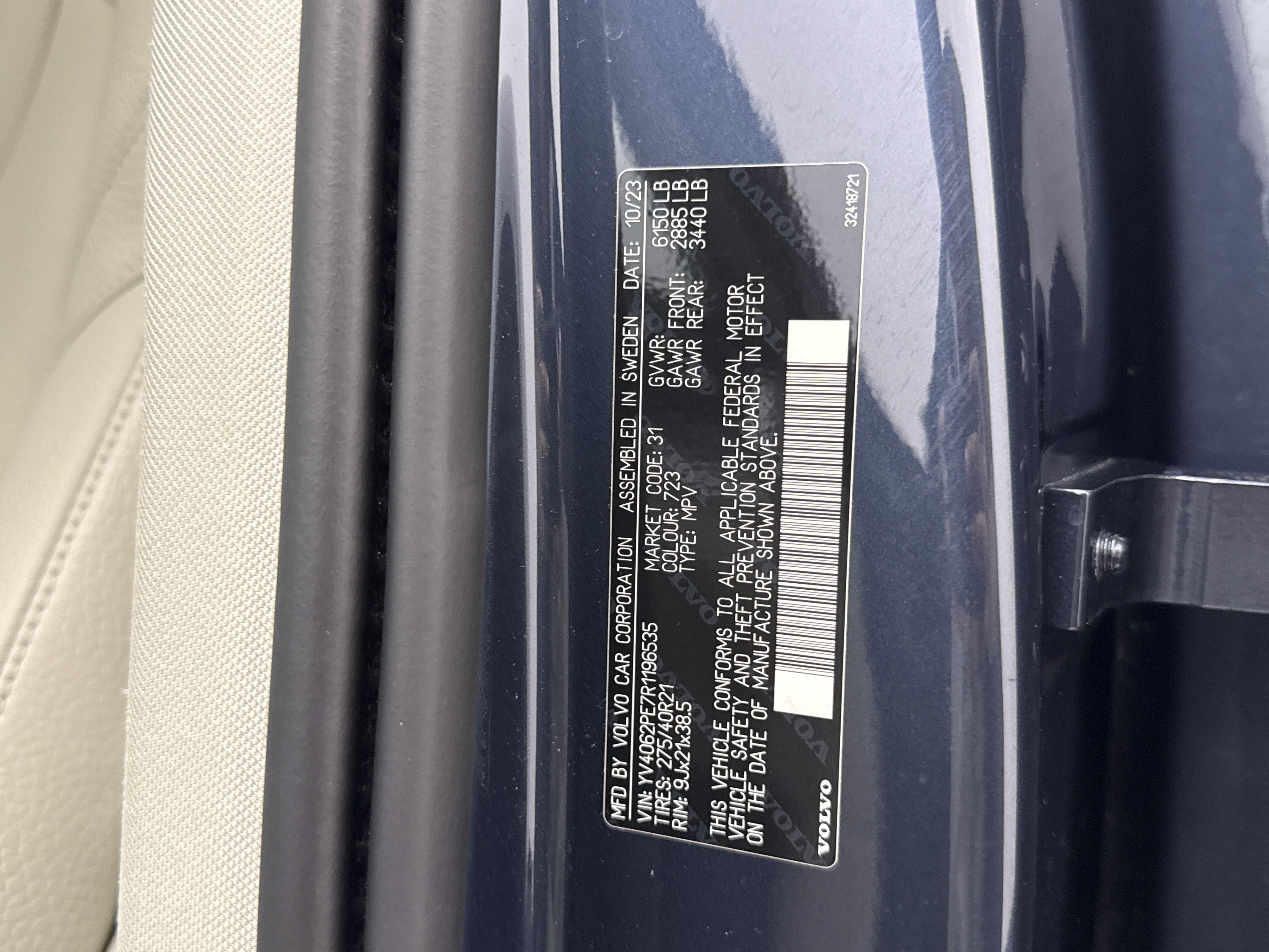 Certified 2024 Volvo XC90 B6 Plus w/ Protection Package Premier AWD/4WD image 29