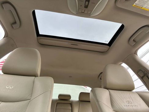 Used 2012 INFINITI M37 x AWD 4dr Sedan w/ Premium Pkg image 7