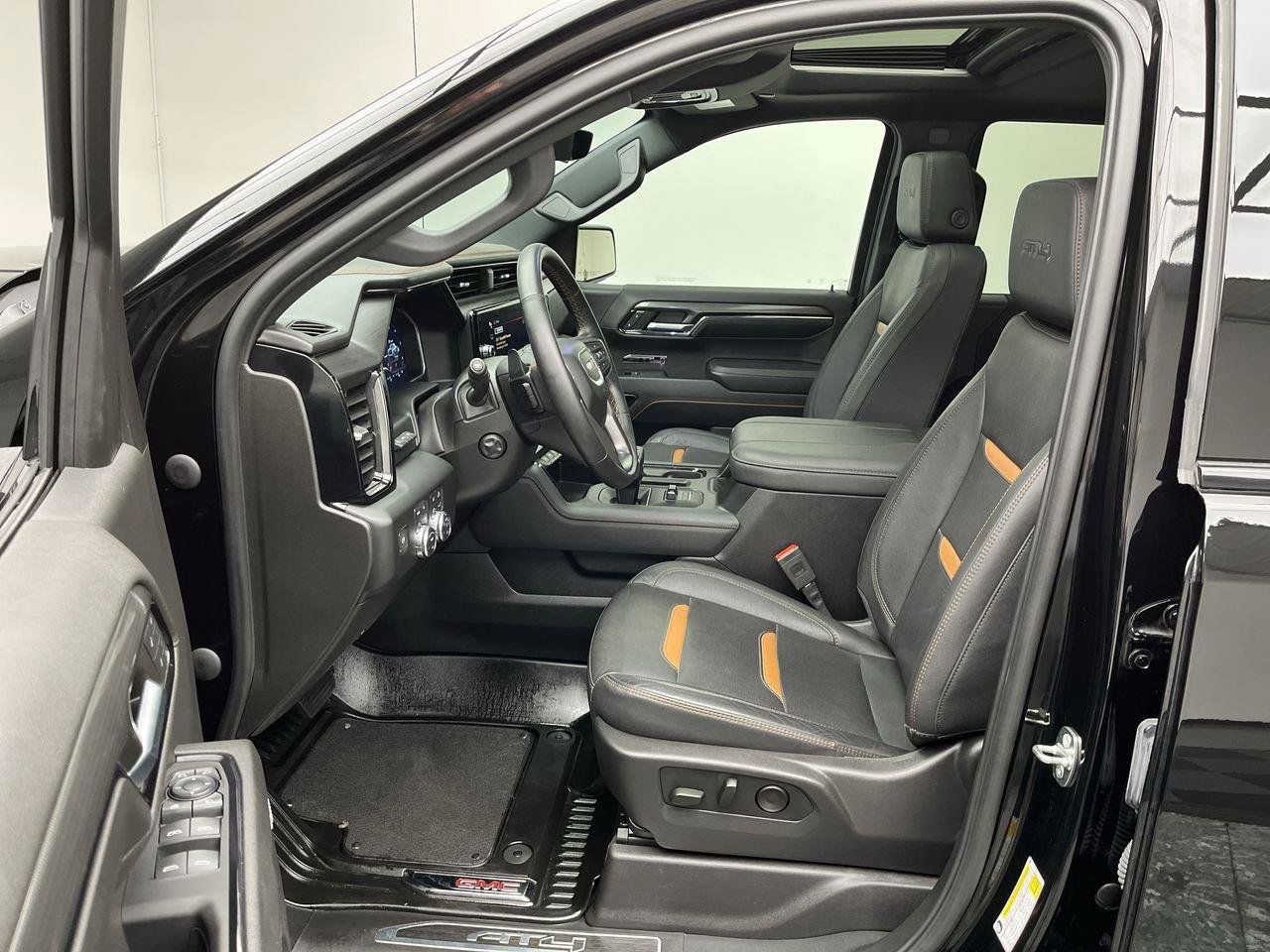 Certified 2024 GMC Sierra 1500 AT4 w/ Technology Package AWD/4WD image 3