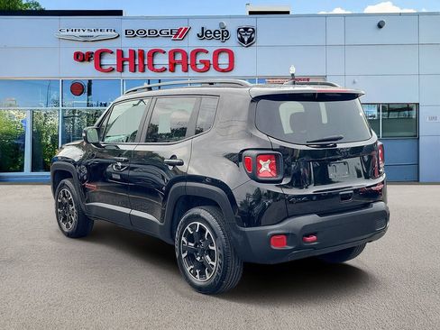 Certified 2023 Jeep Renegade Trailhawk AWD/4WD image 3