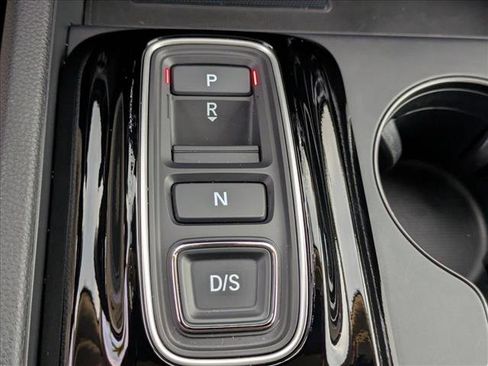 Used 2023 Honda Pilot EX-L image 12