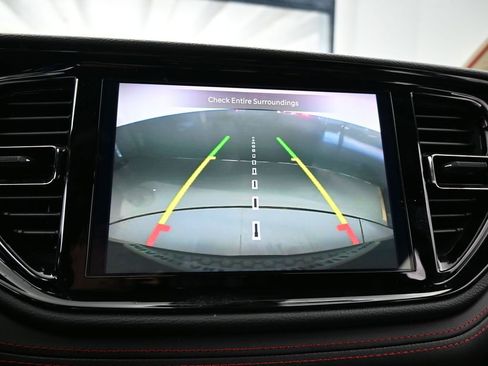 Used 2023 Dodge Durango GT image 21