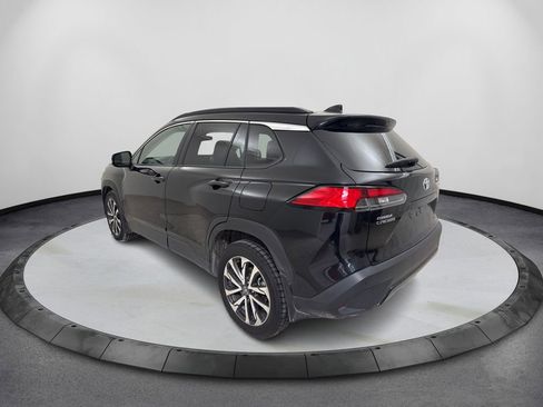 Used 2022 Toyota Corolla Cross XLE FWD image 7