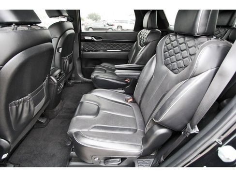 Used 2022 Hyundai Palisade Calligraphy image 7