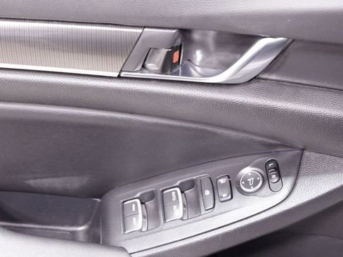 Certified 2022 Honda Accord Sport image 25