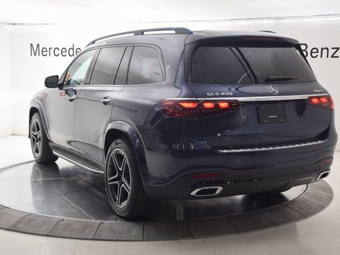 New 2026 Mercedes-Benz GLS 450 4MATIC image 4