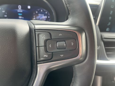 Used 2023 Chevrolet Tahoe Z71 w/ Luxury Package AWD/4WD image 21