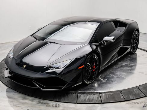 Used 2015 Lamborghini Huracan LP 610-4 AWD/4WD image 7