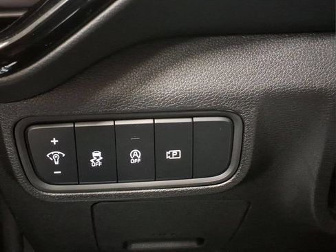 Used 2025 Kia Soul EX FWD image 17