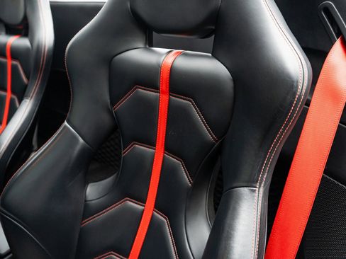 Used 2017 Ferrari 488 Spider image 29