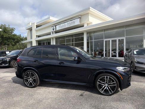 Used 2023 BMW X5 xDrive40i w/ M Sport Package AWD/4WD image 1