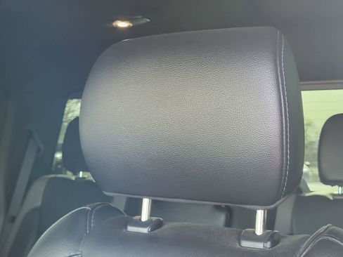 Used 2018 Ford F150 Raptor w/ Equipment Group 801A Mid AWD/4WD image 12