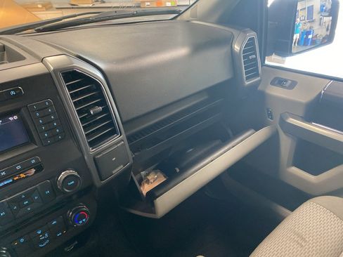 Used 2018 Ford F150 XLT image 27