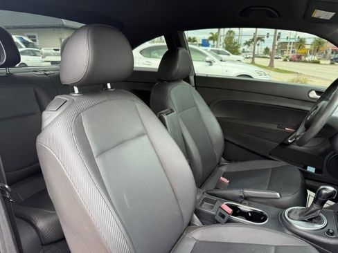 Used 2016 Volkswagen Beetle 1.8T image 12