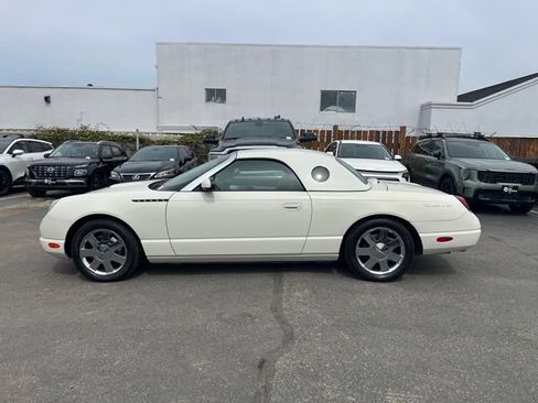 Used 2002 Ford Thunderbird RWD image 4