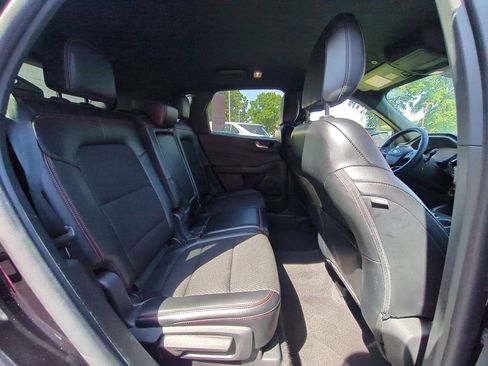 Used 2025 Ford Escape ST-Line FWD image 29
