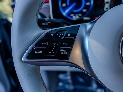 Used 2023 Mercedes-Benz EQE 350+ 4MATIC Sedan w/ Exclusive Trim Package image 6