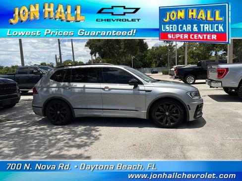 Used 2021 Volkswagen Tiguan SE R-Line AWD/4WD image 11