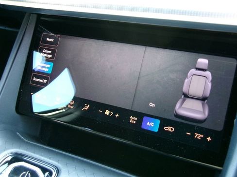 Used 2024 Jeep Wagoneer Launch Edition image 26