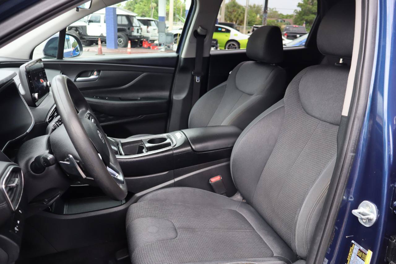 Used 2021 Hyundai Santa Fe SE AWD/4WD image 11