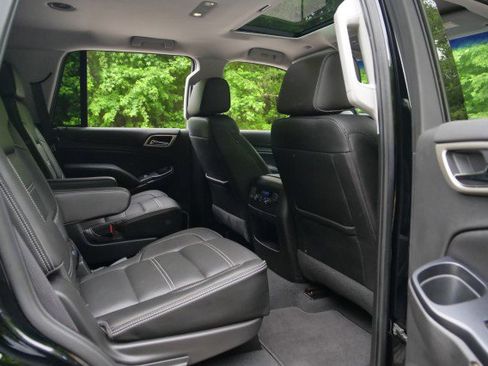 Used 2020 GMC Yukon Denali AWD/4WD image 40