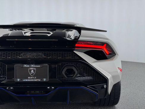 Used 2023 Lamborghini Huracan Tecnica image 43