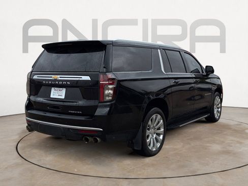 Used 2023 Chevrolet Suburban Premier w/ Advanced Technology Package image 10