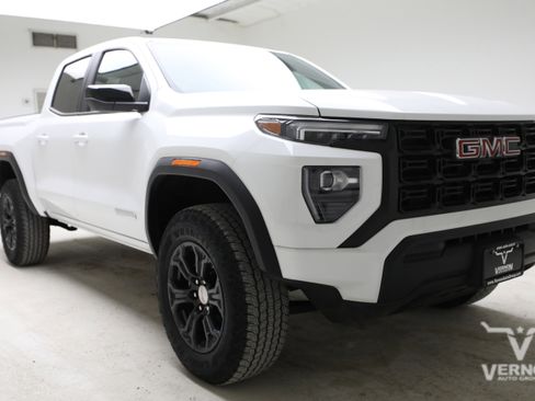 Used 2024 GMC Canyon Elevation RWD image 7