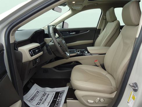 Used 2023 Lincoln Nautilus Reserve w/ Equipment Group 201A AWD/4WD image 23